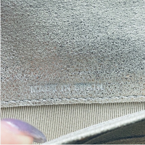 Chanel Authentic quilted wallet on chain - Picture 7 of 13